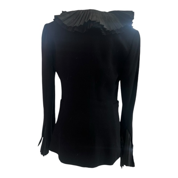 NINA RICCI Womens Black Ruffle 100% Lane Wool High Collar Latch Button Jkt Sz 36 - Picture 2 of 9
